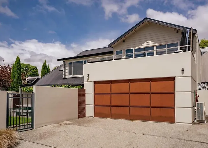 Holiday home Lakeside Premier